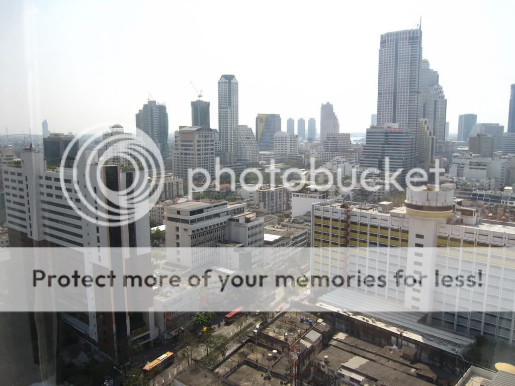 http://i885.photobucket.com/albums/ac57/chefsalat/Transaero%20747/Bild032.jpg